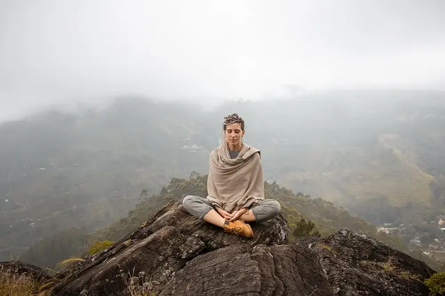 5 méthodes de relaxation rapide pour apaiser votre esprit